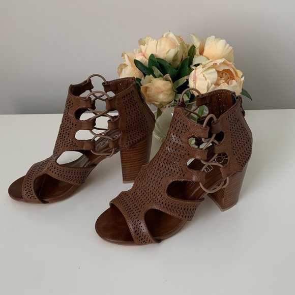 Boutique By Corkys Brown Heel Shoes, Size 7 - Picture 2 of 14